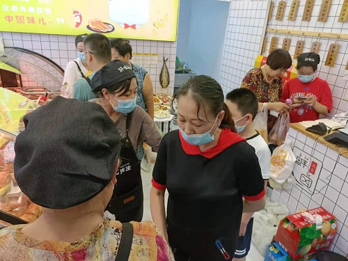 学做卤菜熟食多少学费_哪有学卤菜熟食技术_学熟食卤菜技术培训多少钱